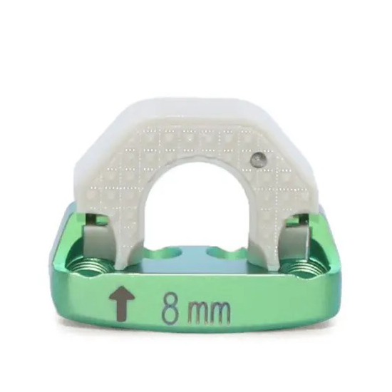Jaula PEEK cervical (4 tornillos de bloqueo)